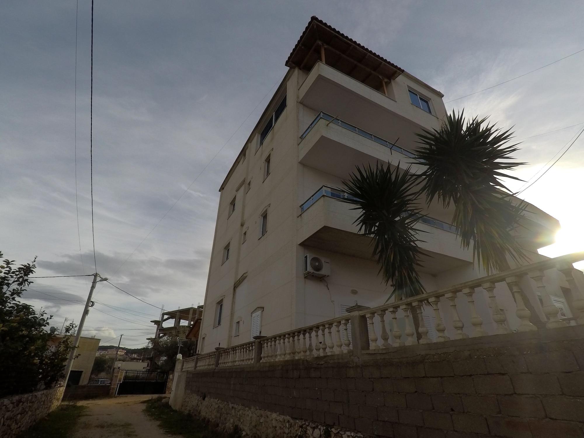Prive Hotel And Apartment Ksamil Buitenkant foto