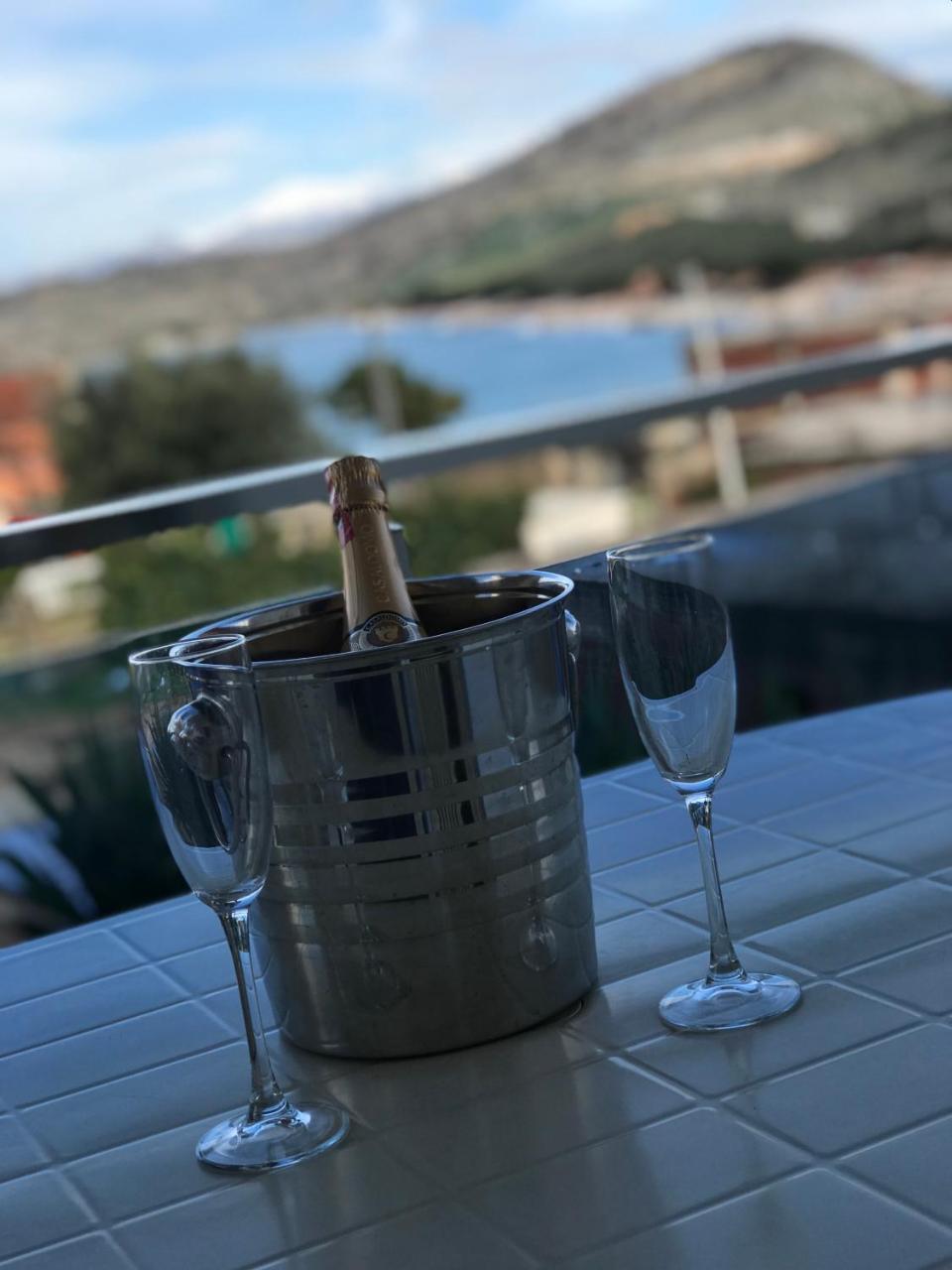 Prive Hotel And Apartment Ksamil Buitenkant foto