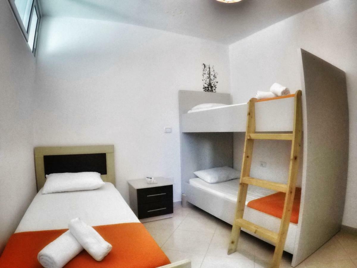 Prive Hotel And Apartment Ksamil Buitenkant foto